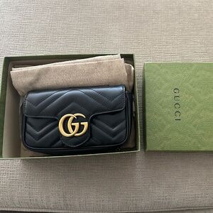 Gucci Marmont super mini quilted leather shoulder bag